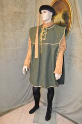 Vestito-Cavaliere-del-Medioevo (9)