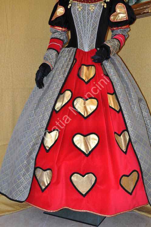 costume queen of hearts (13)