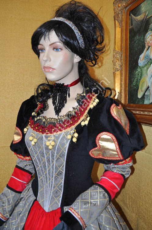 costume queen of hearts (8)