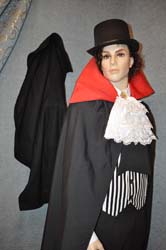 Costume Teatrale Conte Dracula (14)