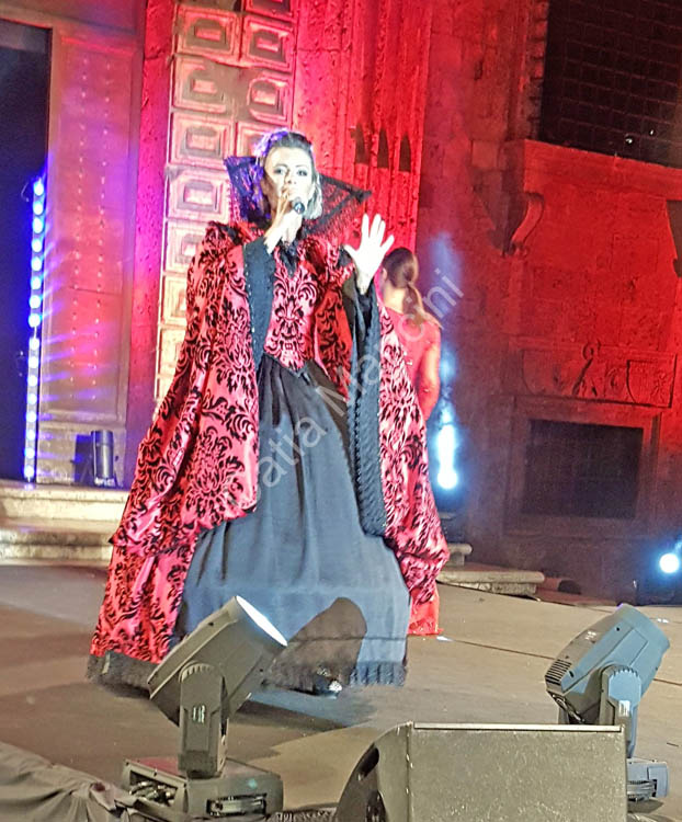 Regina delle Favole Catia Mancini Costume (38)