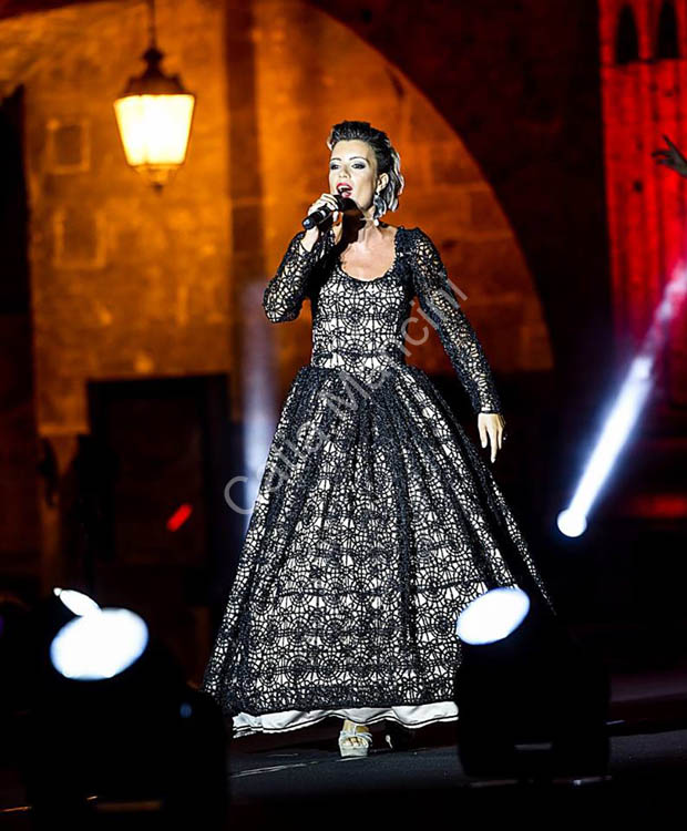 Catia Mancini Piazza del Popolo Ascoli Piceno Costumi (15)