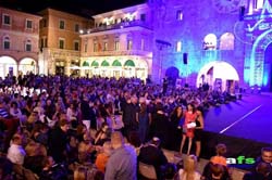 Catia Mancini Piazza del Popolo Ascoli Piceno Costumi (14)