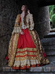 Costumes and Historical Clothing (5)