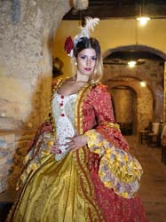 Costumes and Historical Clothing (7)