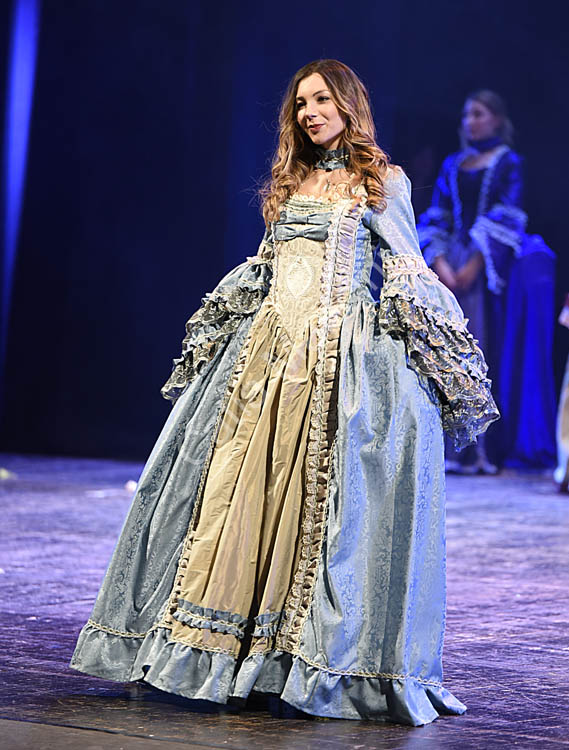 Catia Mancini (15)