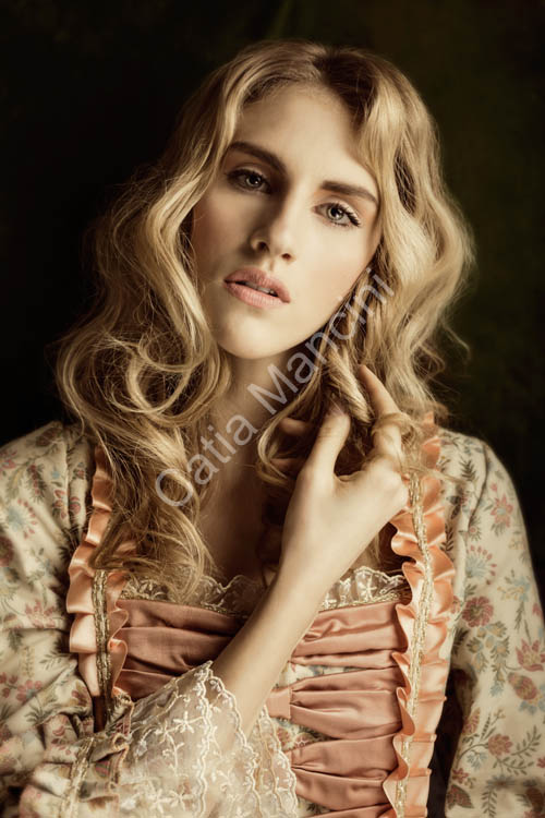 Catia Mancini Shooting Costumi 2018 (7)