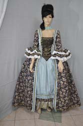 costumi storici 1700 (1)